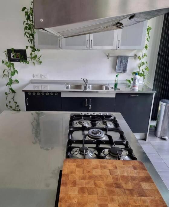Attico Incantevole In Centro Citta Con Terrazzo Vicino Alle Sfilate Di Moda Apartamento *